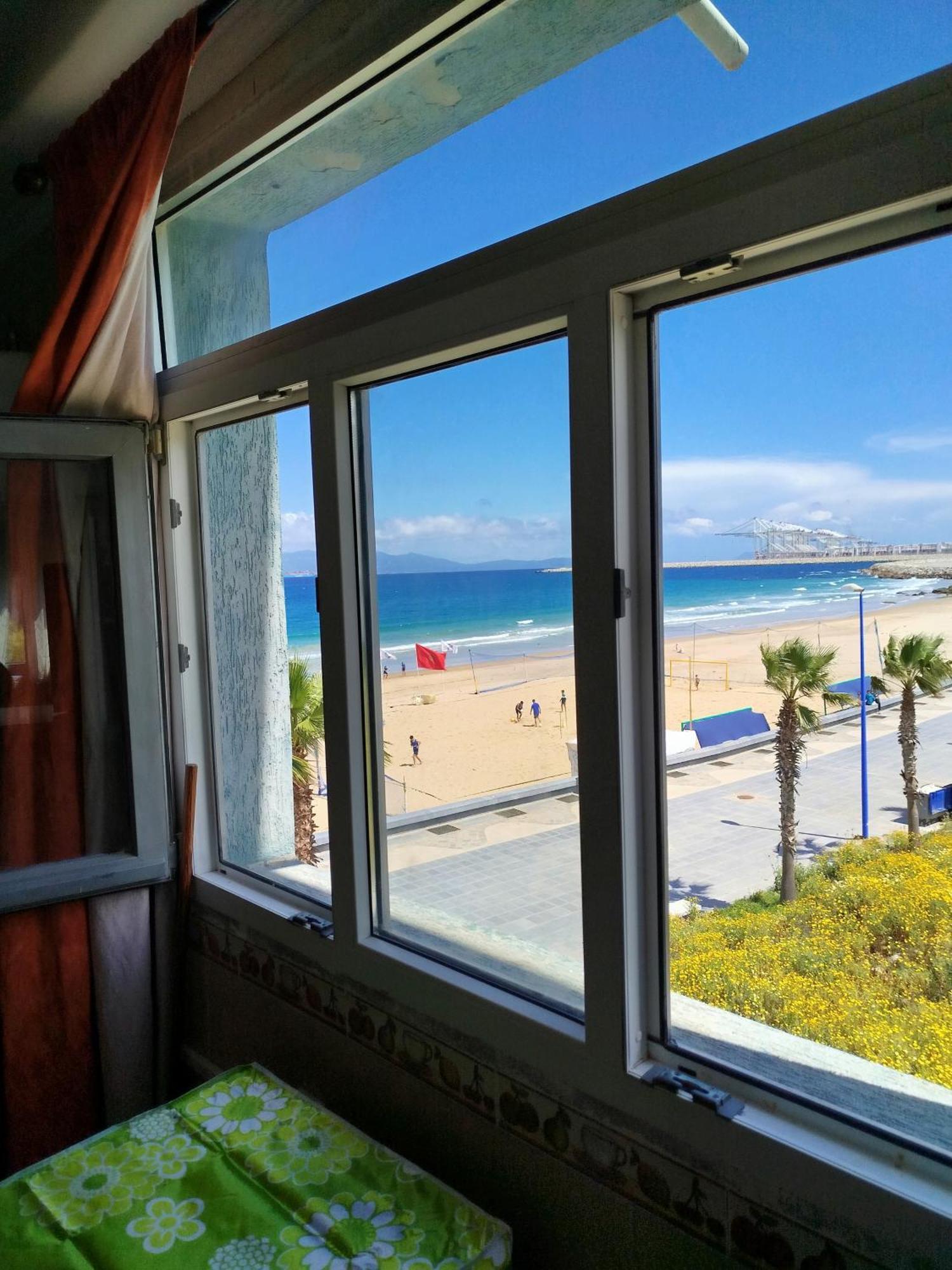 Apartment Corniche Ksar Sgher Ksar es Sghir Ngoại thất bức ảnh